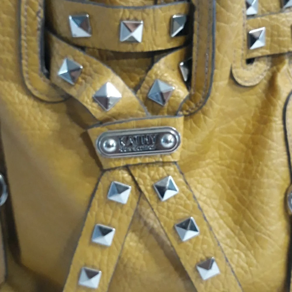 Kathy Van Zeeland Metal Studded Drawstring Bucket Bag In Mustard Yellow *EUC* - Picture 7 of 11